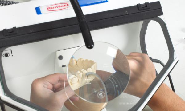 Renfert quality magnifying glass