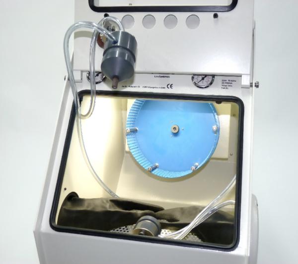Uni 350 automatic blasting machine